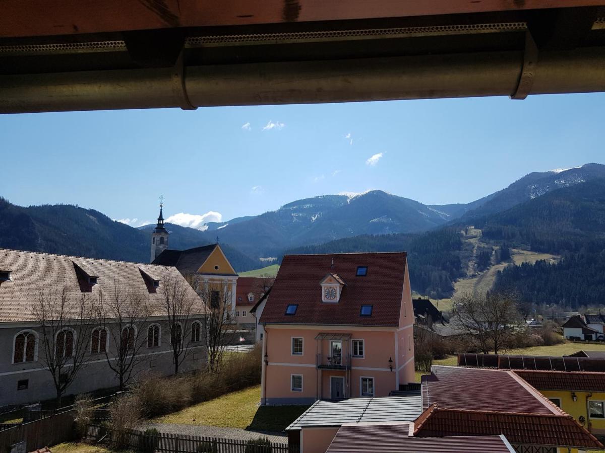 Familiengasthof Maier Mautern In Steiermark Exterior photo